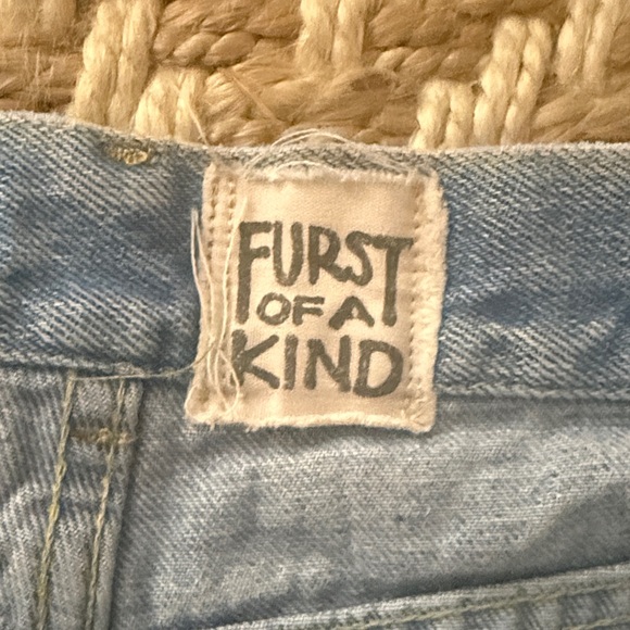 High-Rise Light Blue Denim Shorts with Graphic Strap Detail - Picture 3 of 4